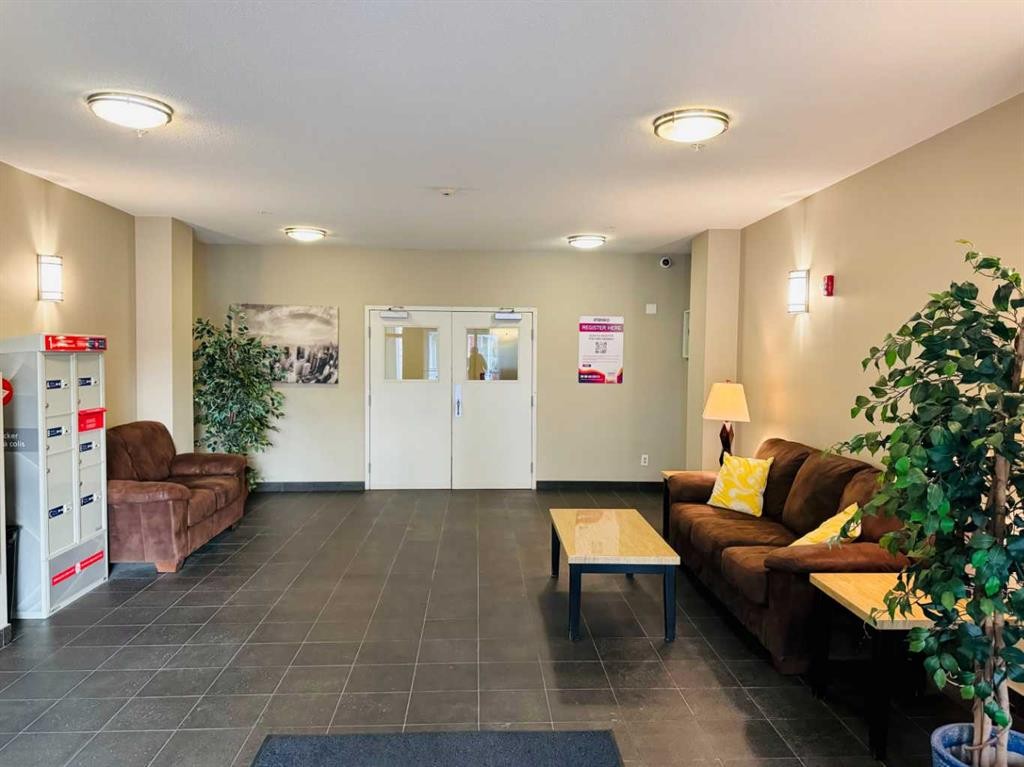 208-16 Auburn Bay Link Se, Calgary, AB