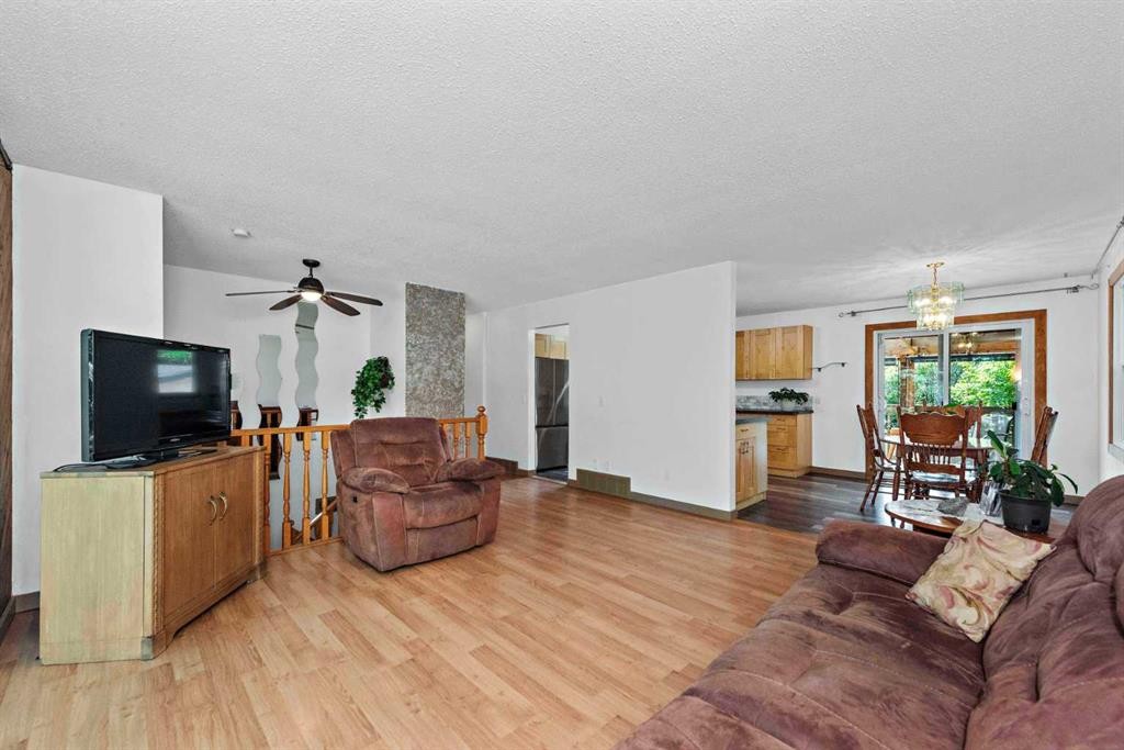 16 Rundleson Way Ne, Calgary, AB