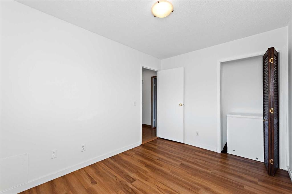 16 Rundleson Way Ne, Calgary, AB