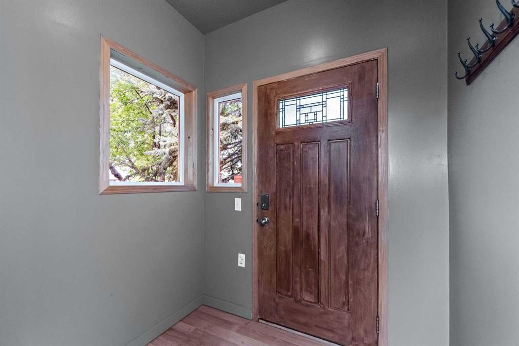 16 Rundleson Way Ne, Calgary, AB