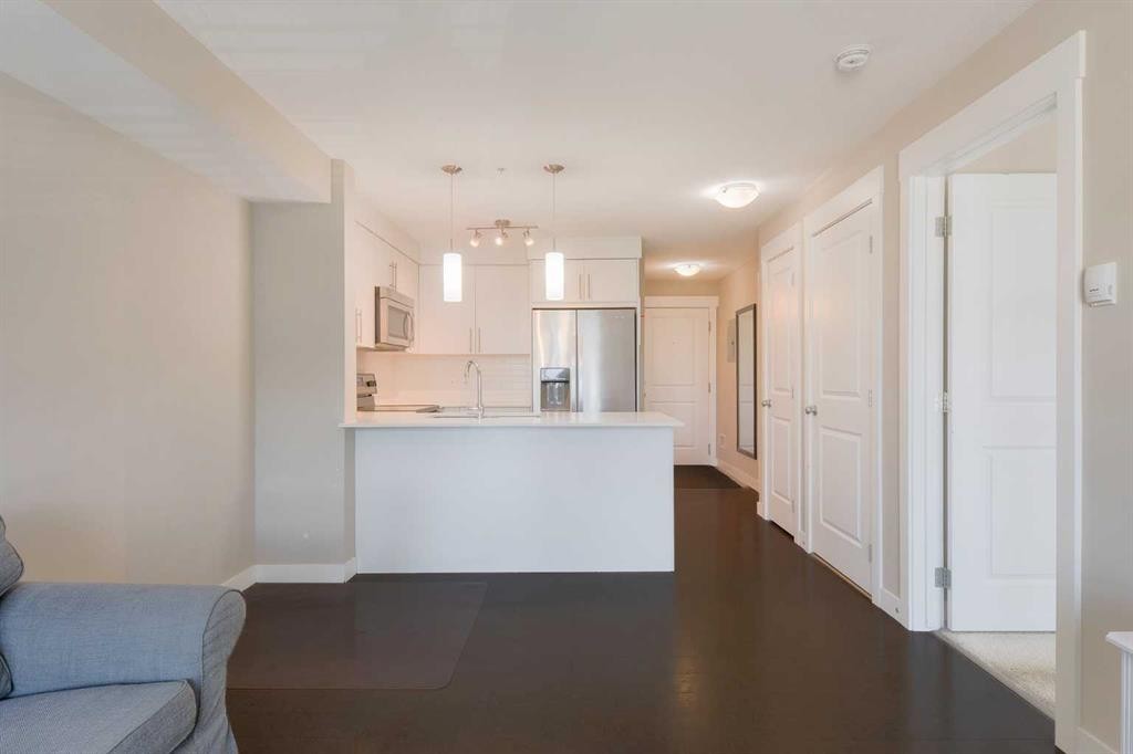 6305-302 Skyview Ranch Drive Ne, Calgary, AB - Indoor Photo Showing Kitchen