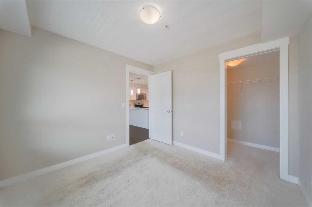 6305-302 Skyview Ranch Drive Ne, Calgary, AB - Indoor Photo Showing Other Room