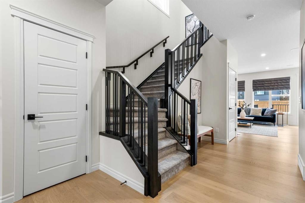 177 Mitchell Road Nw, Calgary, AB