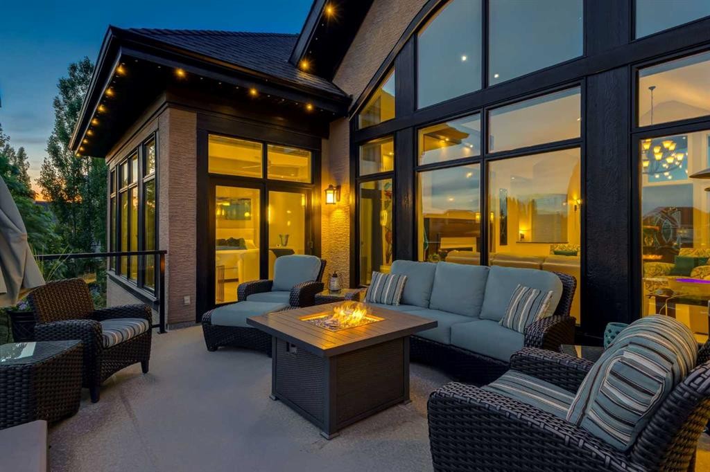 4 Ranche Drive, Heritage Pointe, AB