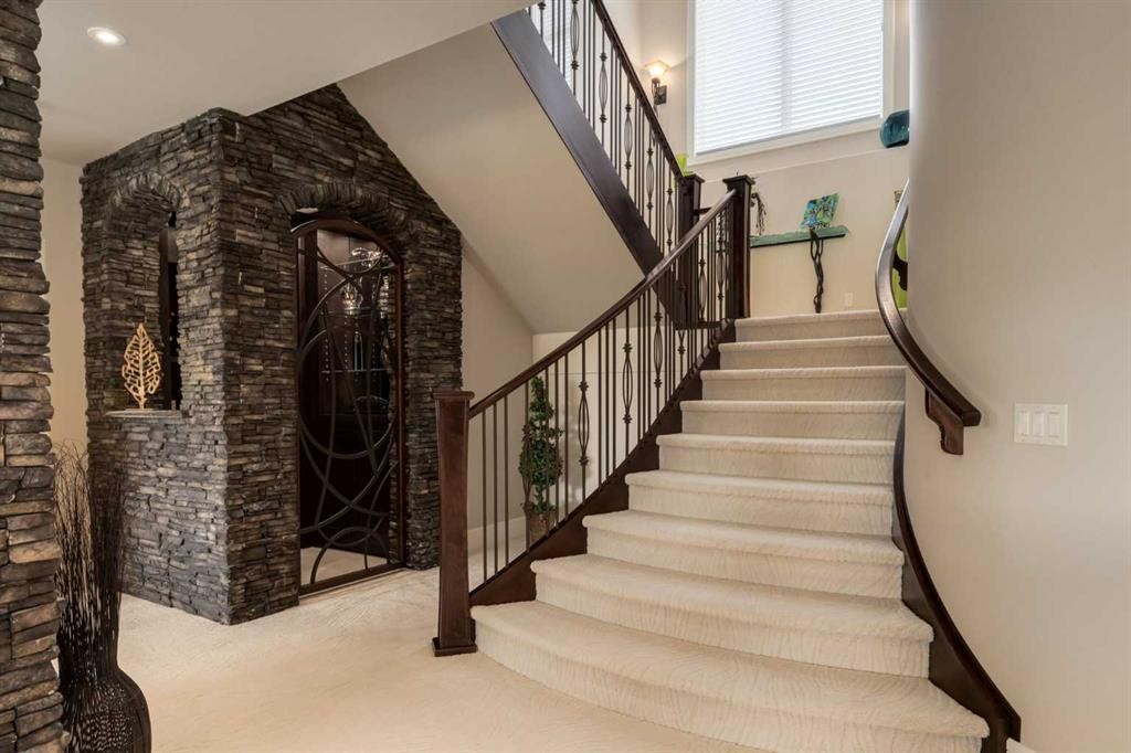 4 Ranche Drive, Heritage Pointe, AB