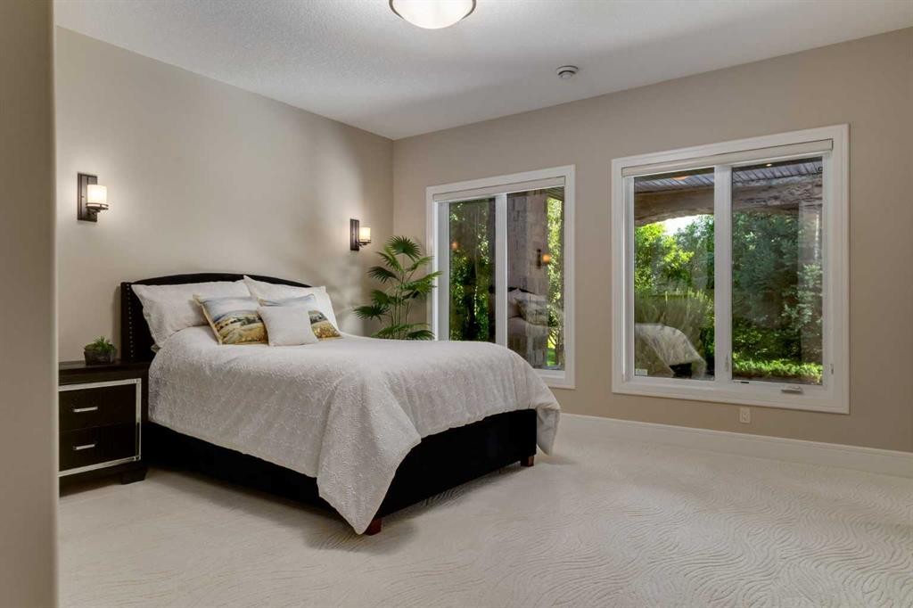 4 Ranche Drive, Heritage Pointe, AB