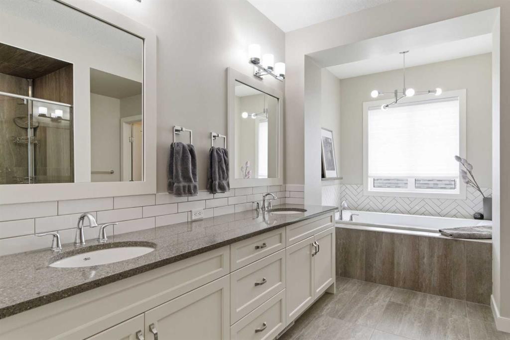 134 Cranbrook Circle Se, Calgary, AB