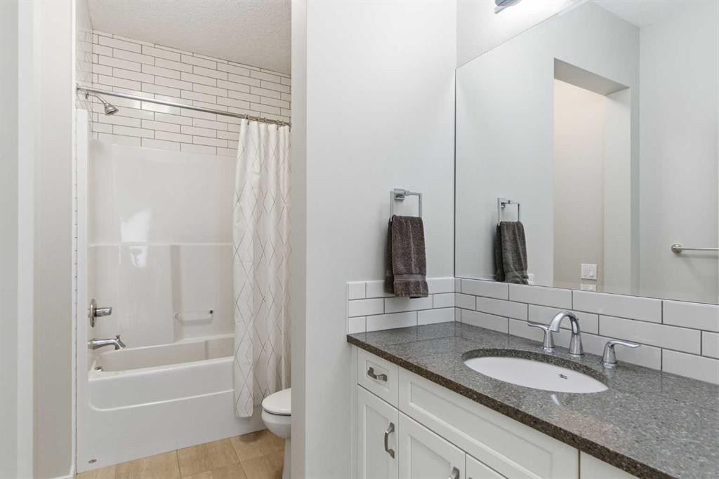134 Cranbrook Circle Se, Calgary, AB