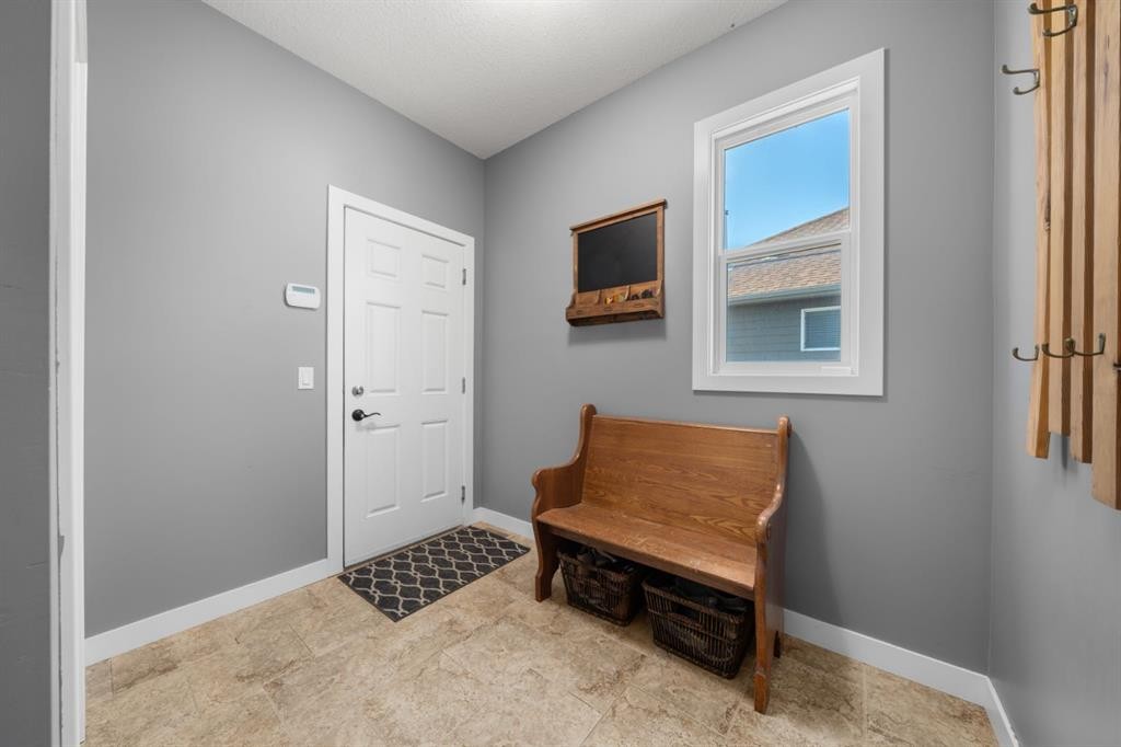 145 Hanson Drive Ne, Langdon, AB