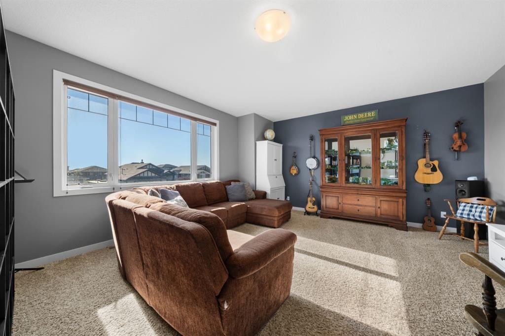 145 Hanson Drive Ne, Langdon, AB