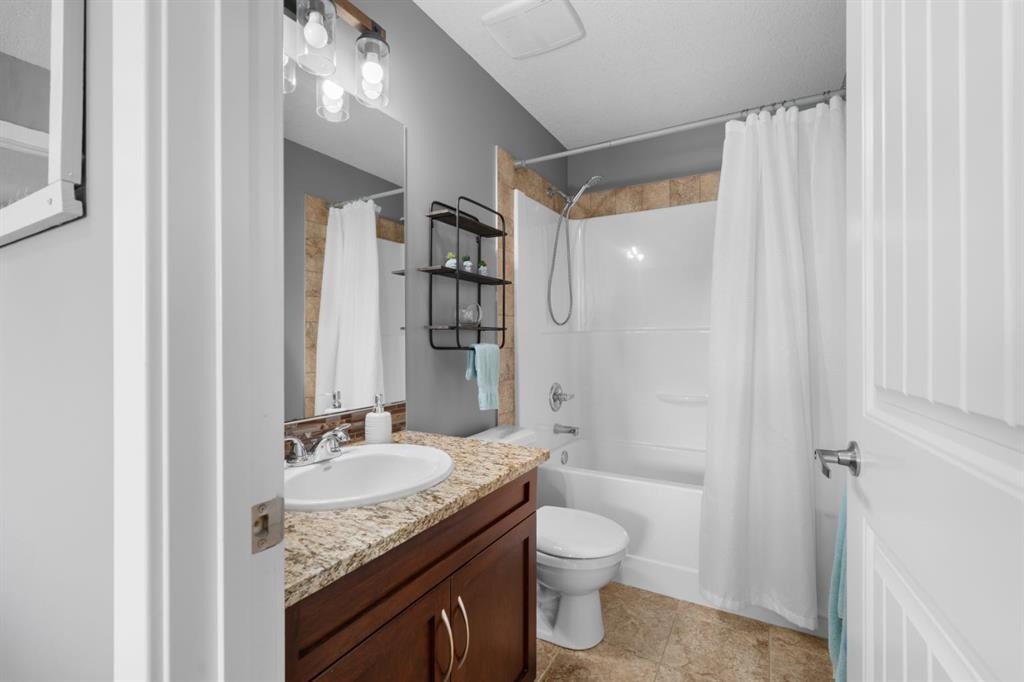 145 Hanson Drive Ne, Langdon, AB