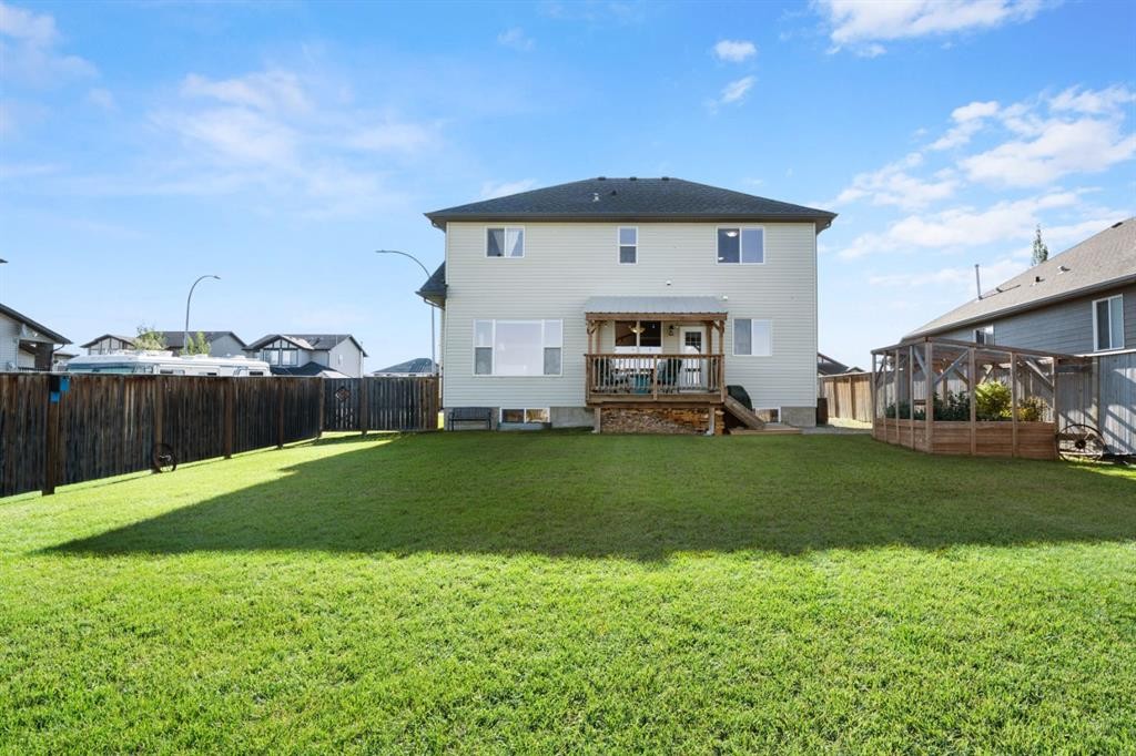 145 Hanson Drive Ne, Langdon, AB
