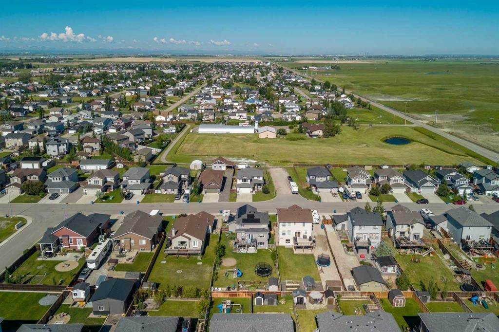 145 Hanson Drive Ne, Langdon, AB