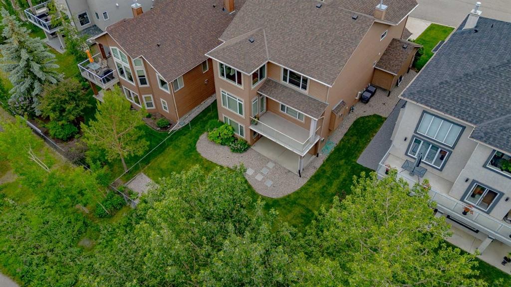 77 Royal Highland Road Nw, Calgary, AB