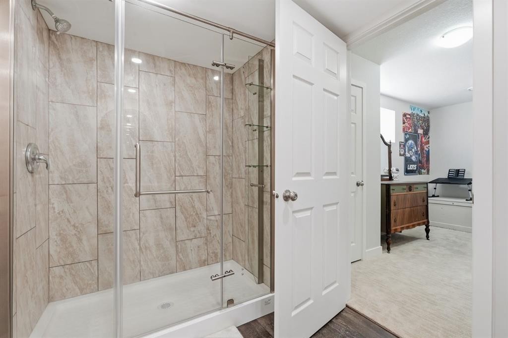 93 Heritage Hill, Cochrane, AB