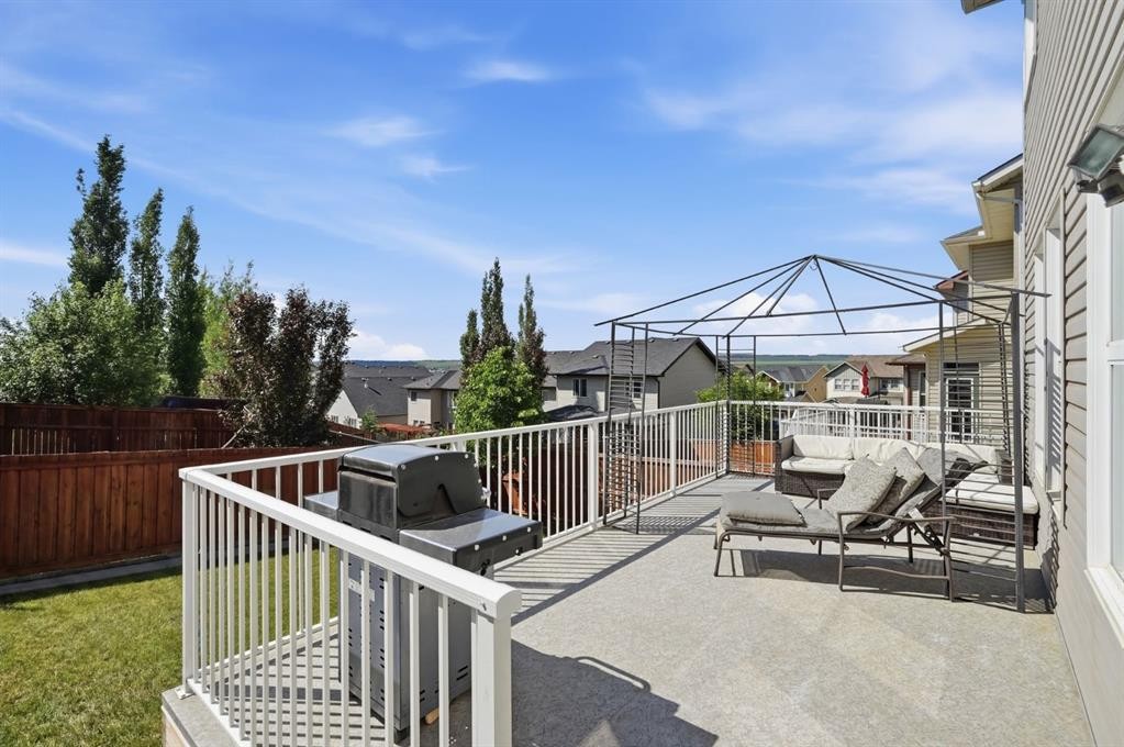 93 Heritage Hill, Cochrane, AB