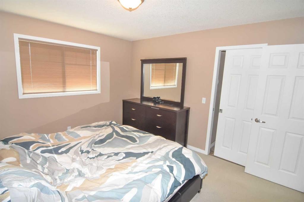 110 Hillview Terrace, Strathmore, AB