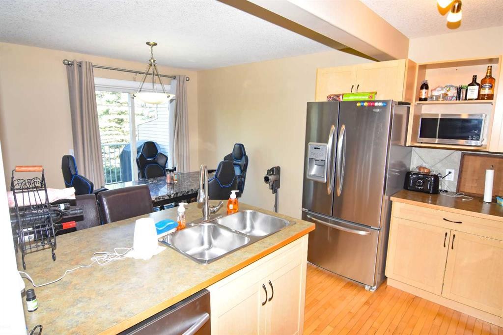 110 Hillview Terrace, Strathmore, AB