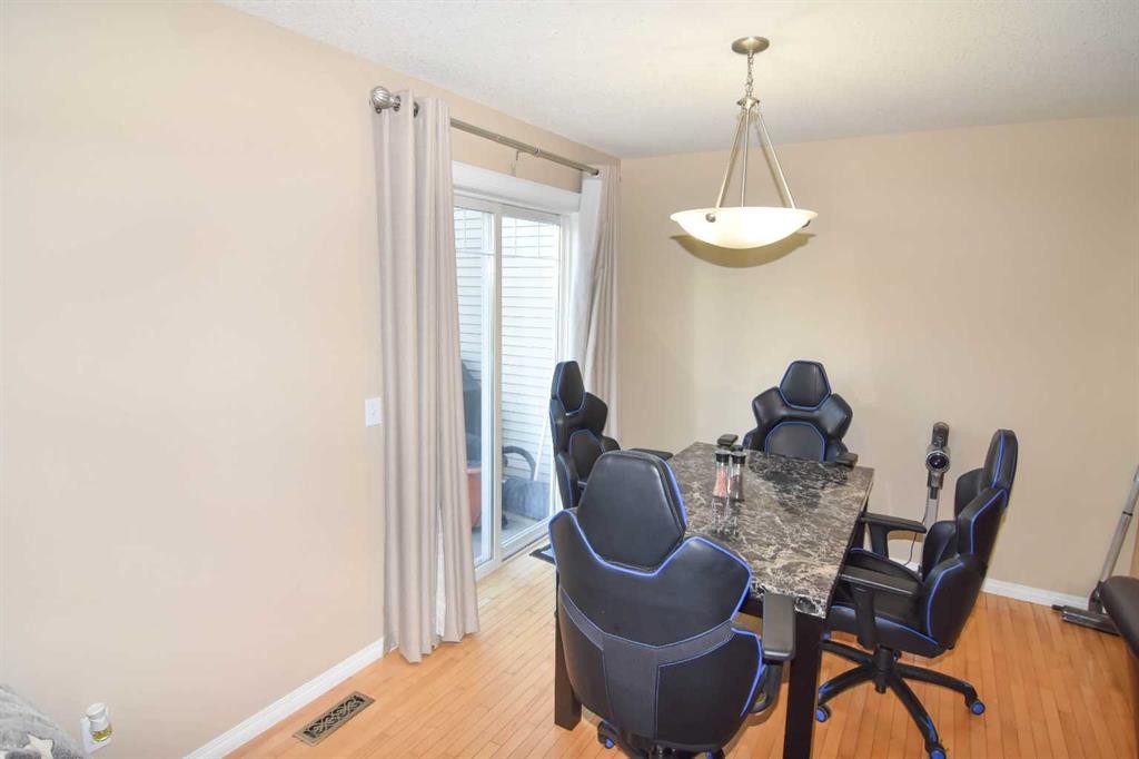 110 Hillview Terrace, Strathmore, AB