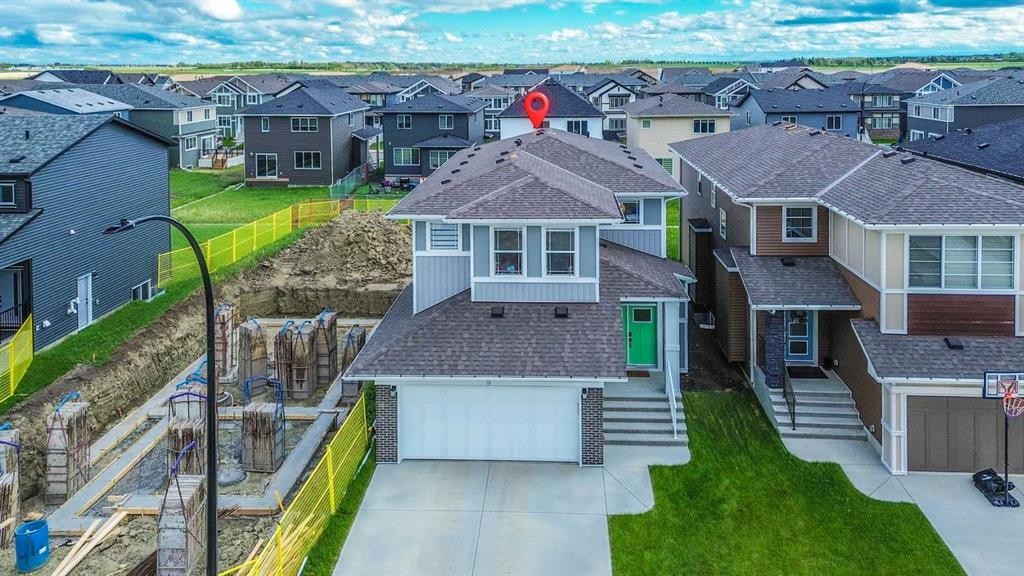 18 Clearwater Lane, Chestermere, AB