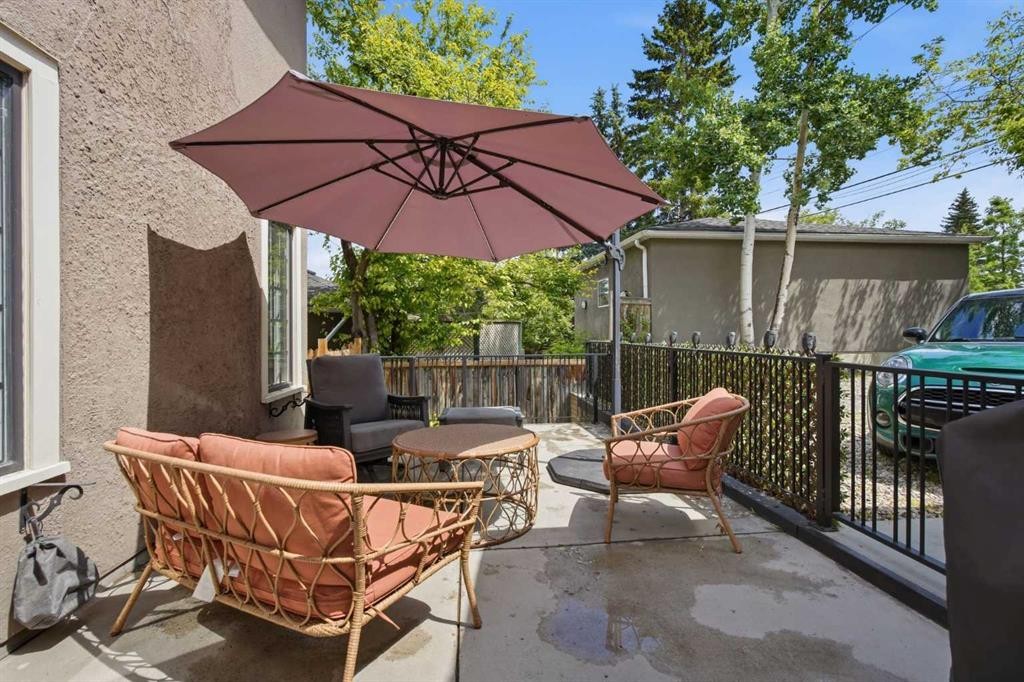 615 Crescent Boulevard Sw, Calgary, AB - Outdoor With Deck Patio Veranda With Exterior