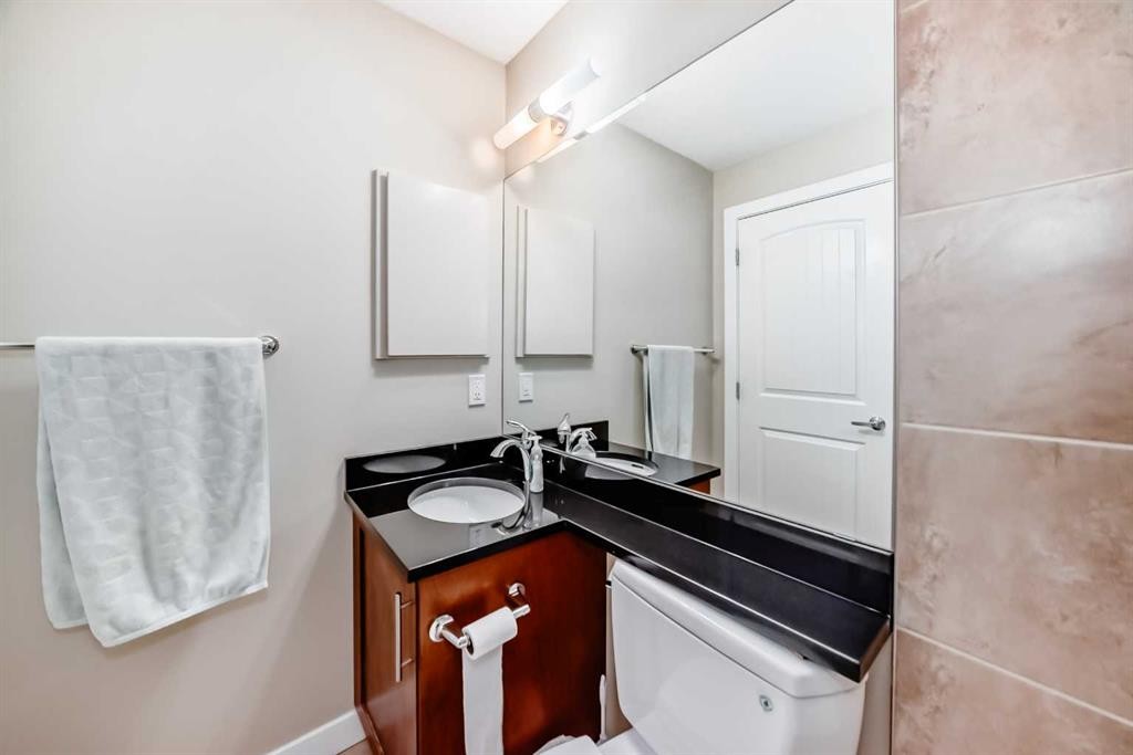 115-1005A Westmount Drive, Strathmore, AB