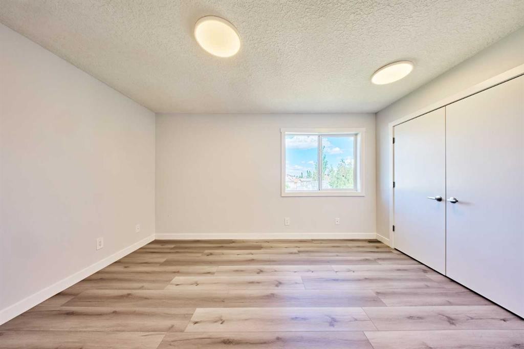 20 Erin Ridge Court Se, Calgary, AB