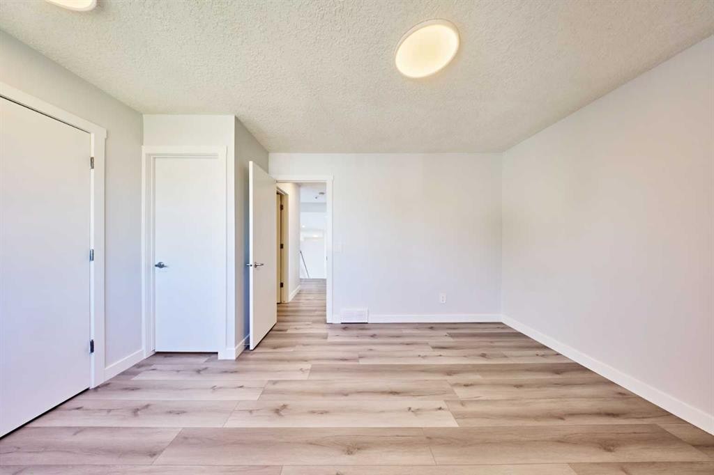 20 Erin Ridge Court Se, Calgary, AB