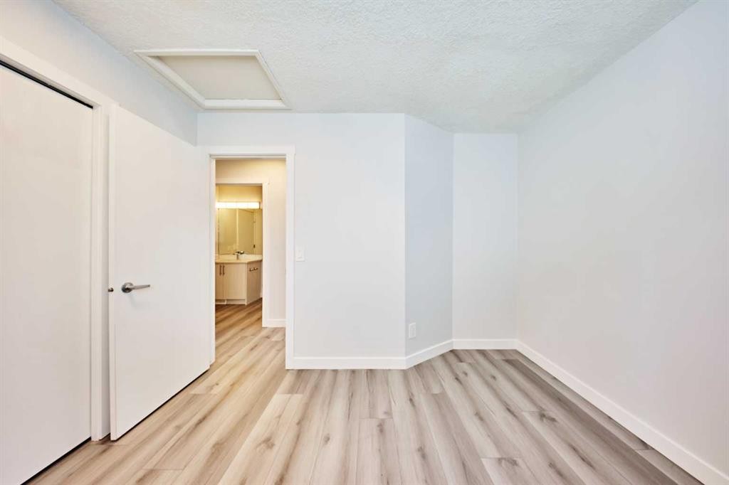 20 Erin Ridge Court Se, Calgary, AB