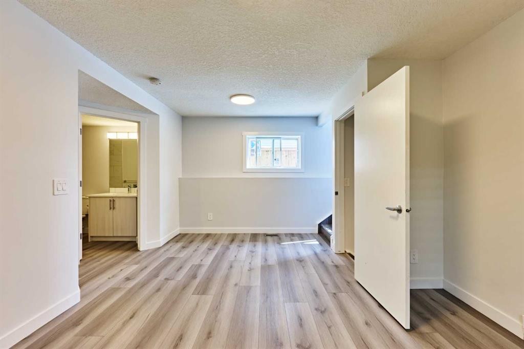 20 Erin Ridge Court Se, Calgary, AB