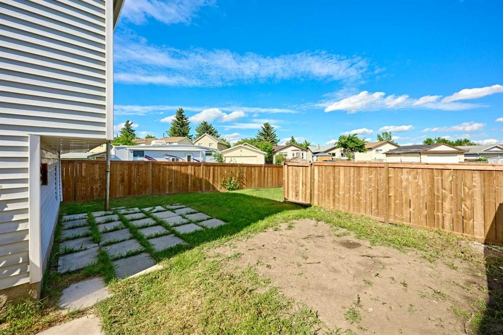 20 Erin Ridge Court Se, Calgary, AB