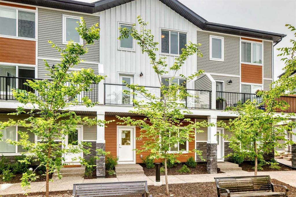 802-335 Creekside Boulevard Sw, Calgary, AB