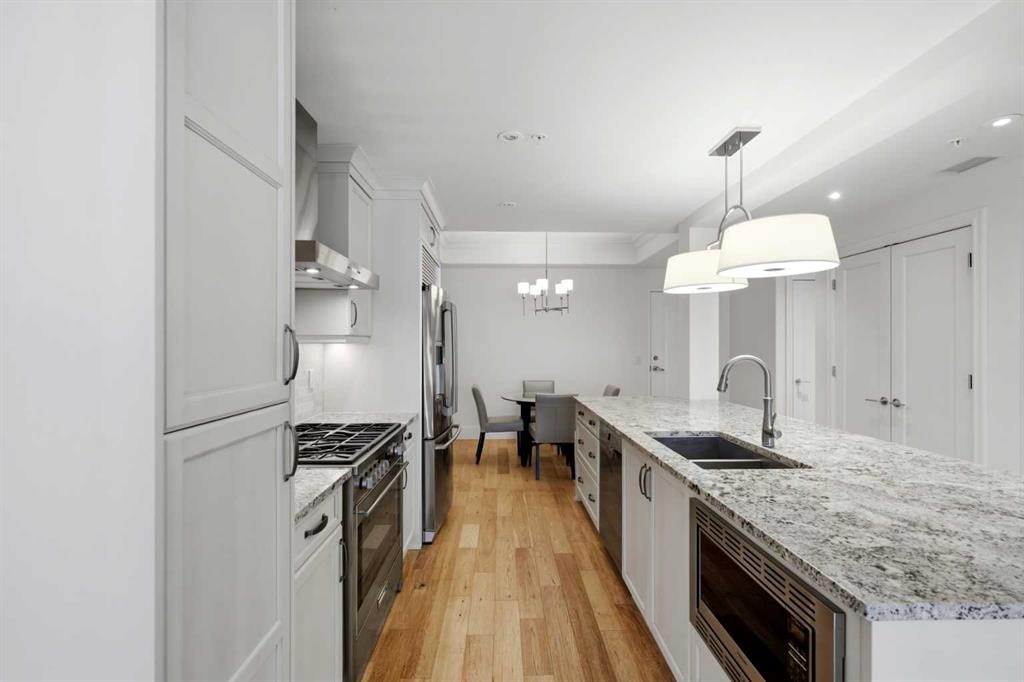 105-221 Quarry Way Se, Calgary, AB