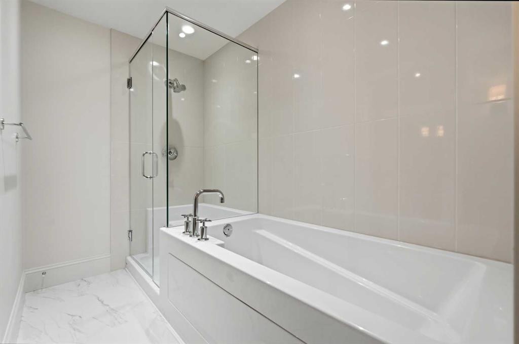 105-221 Quarry Way Se, Calgary, AB