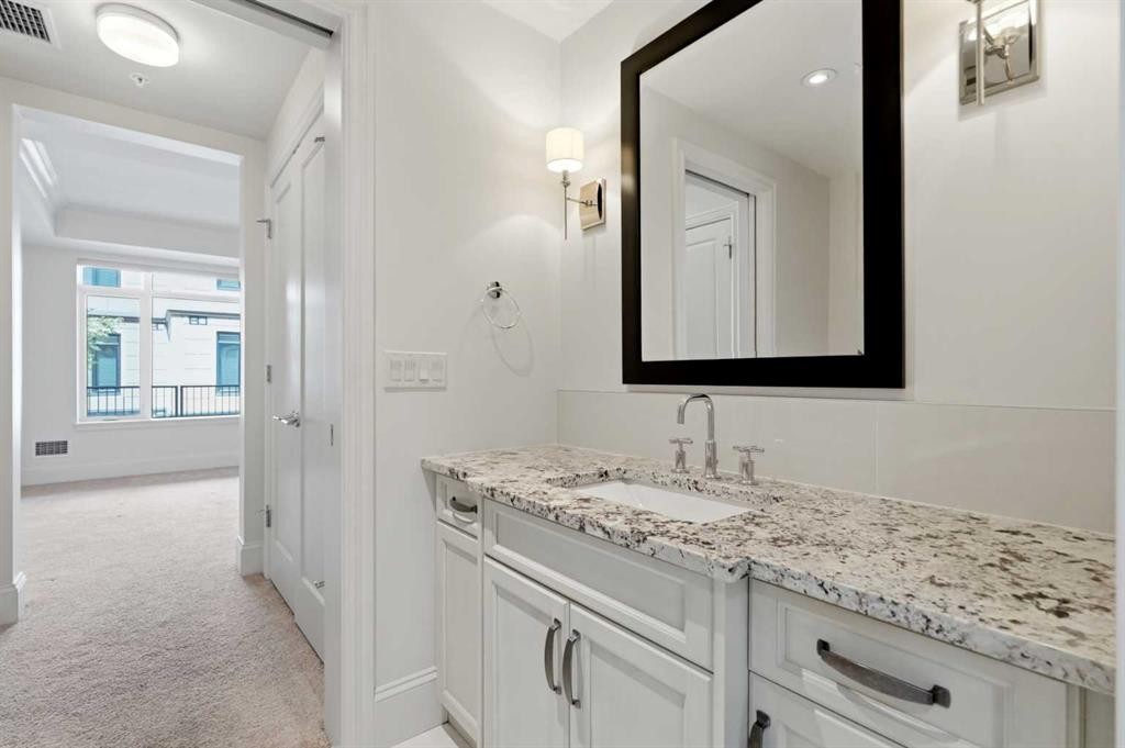 105-221 Quarry Way Se, Calgary, AB
