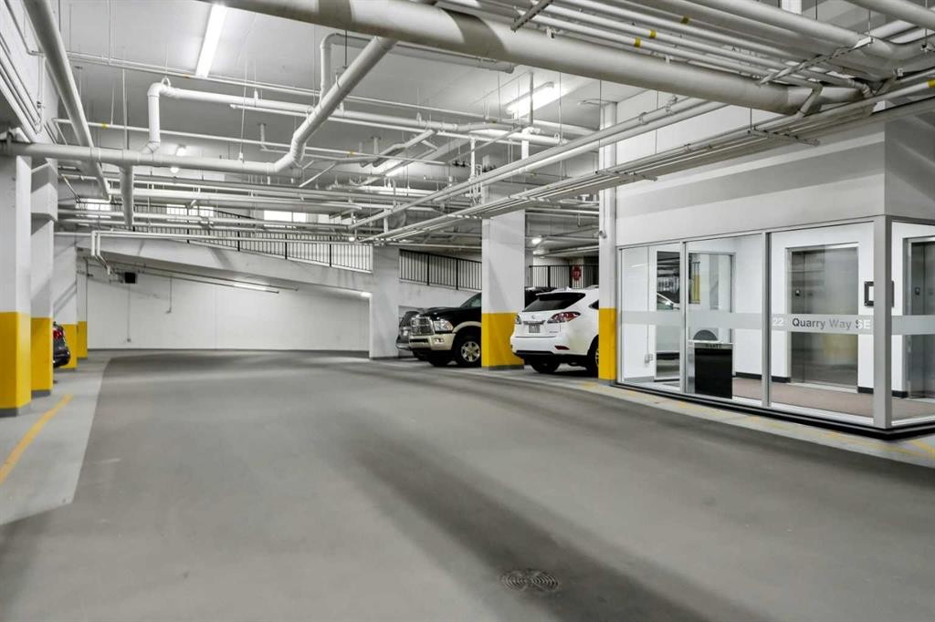 105-221 Quarry Way Se, Calgary, AB
