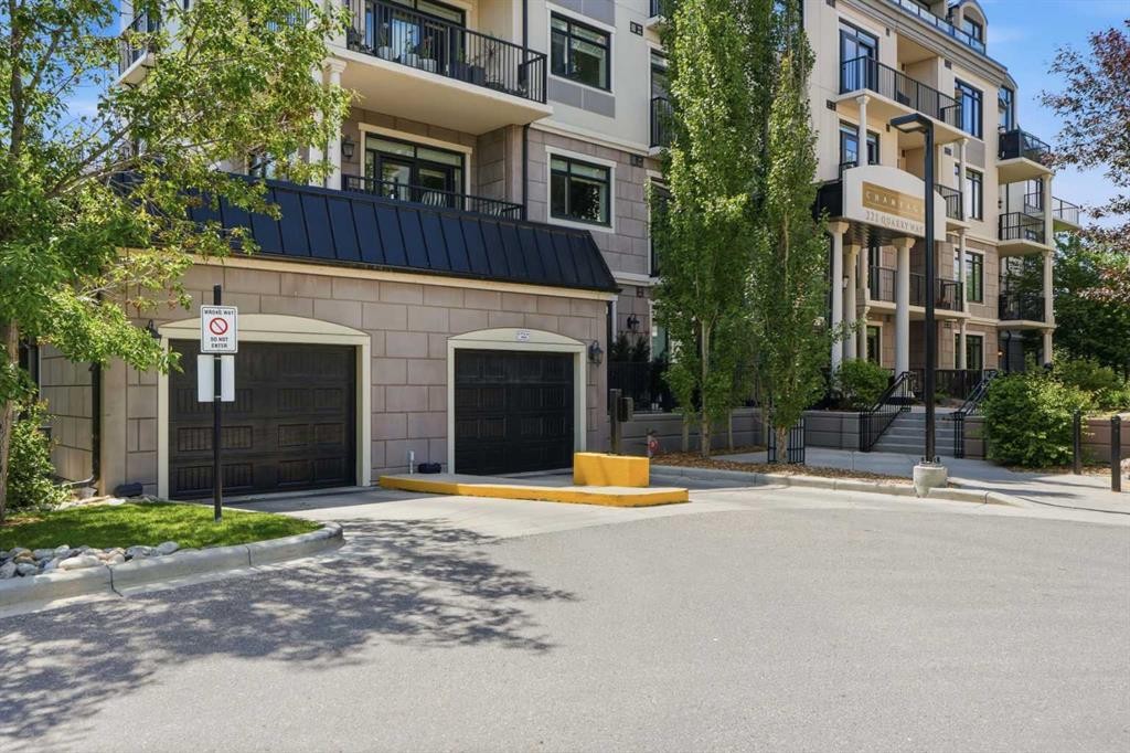 105-221 Quarry Way Se, Calgary, AB