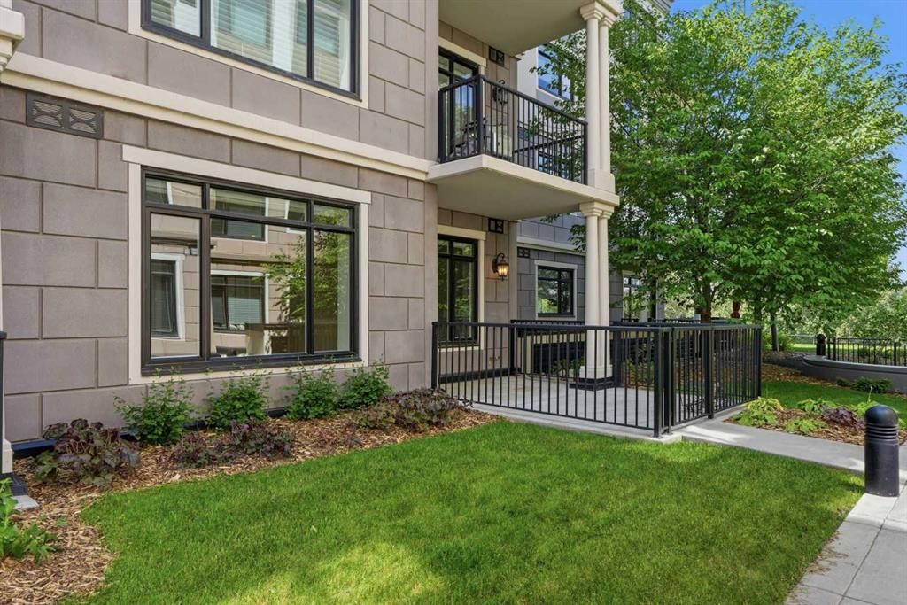 105-221 Quarry Way Se, Calgary, AB