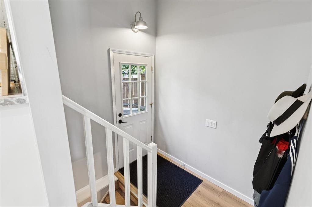 716 Cantree Road Sw, Calgary, AB - Indoor Photo Showing Other Room