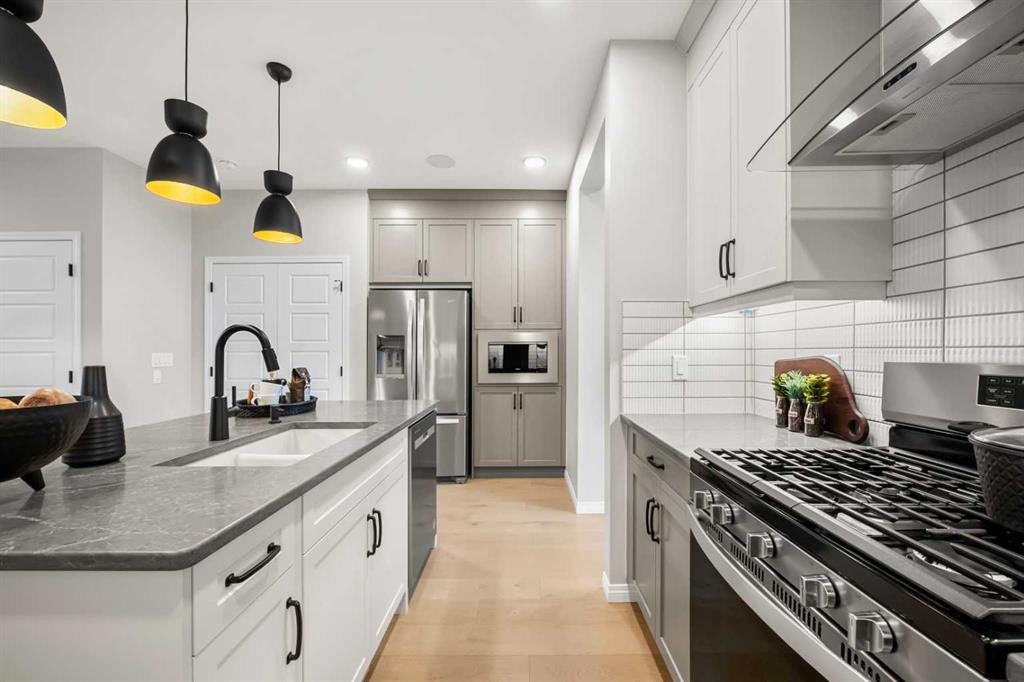 174 Mitchell Road Nw, Calgary, AB