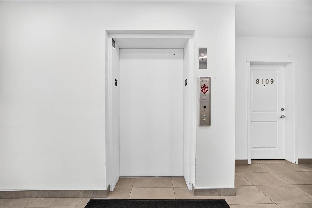 8317-151 Legacy Main Street Se, Calgary, AB - Indoor Photo Showing Other Room