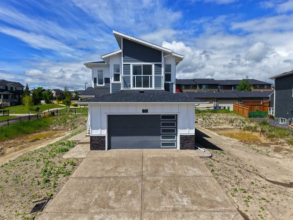 75 Sunvalley Way, Cochrane, AB