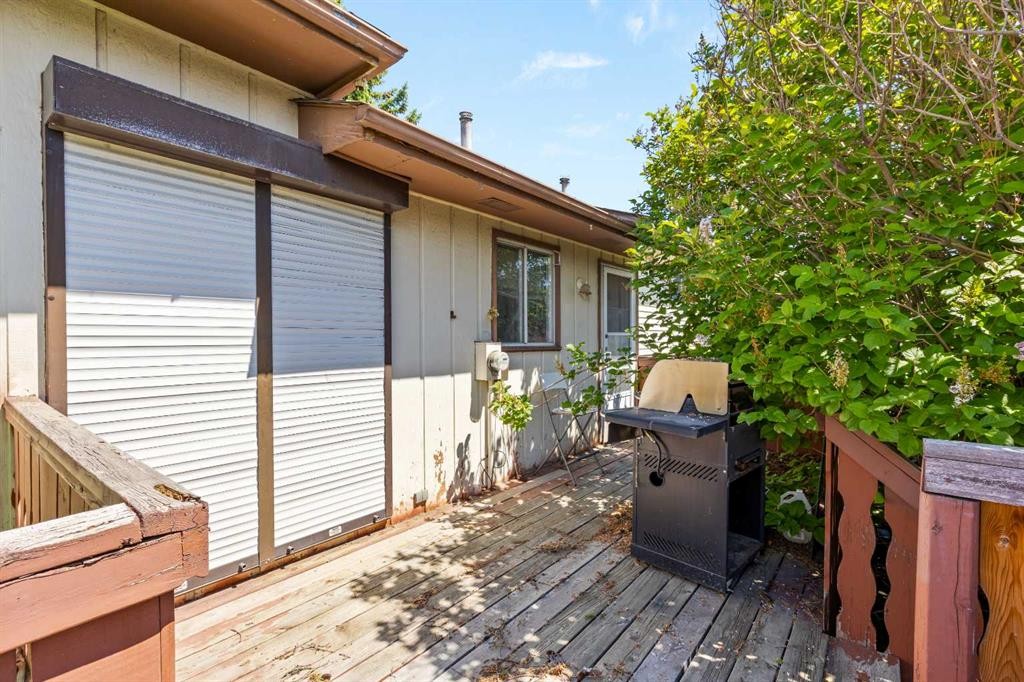 4739 Rundlewood Road Ne, Calgary, AB