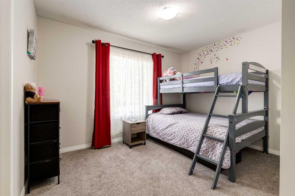 55 Copperfield Court Se, Calgary, AB
