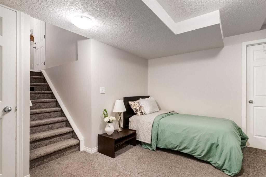 55 Copperfield Court Se, Calgary, AB