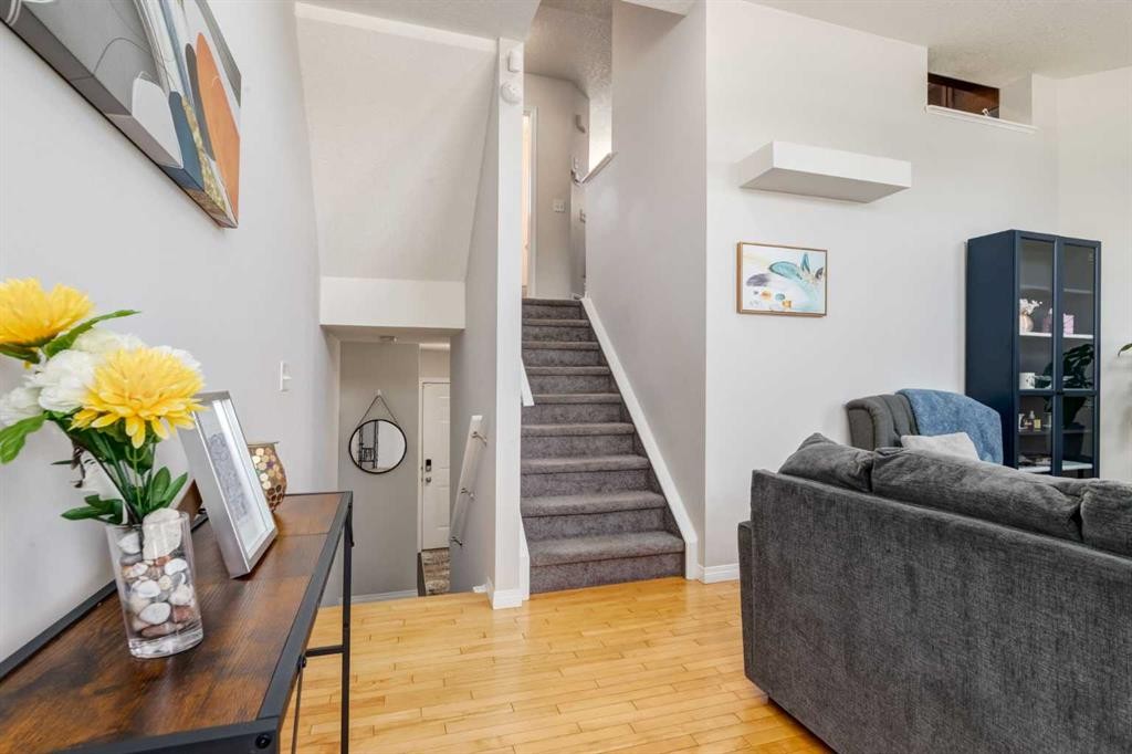 55 Copperfield Court Se, Calgary, AB