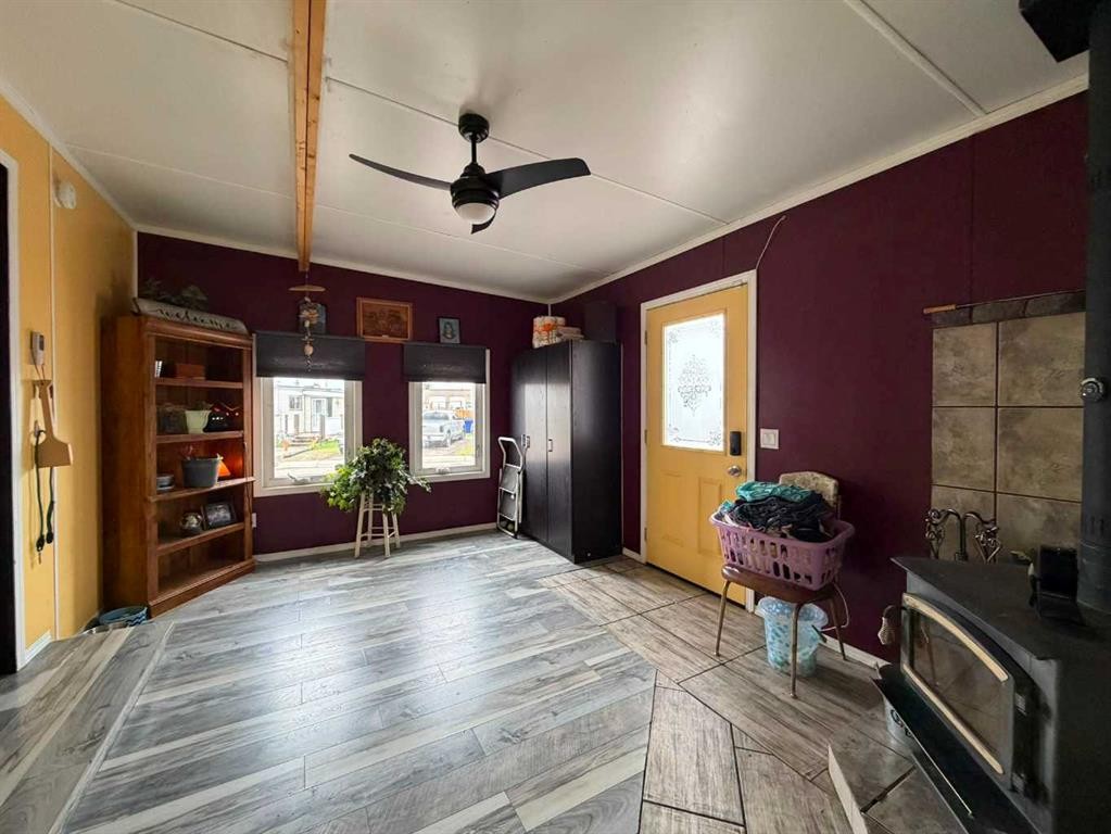 42-5800 46 Street, Olds, AB