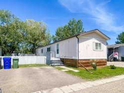 59-5800 46 Street Olds, AB T4H 1G8