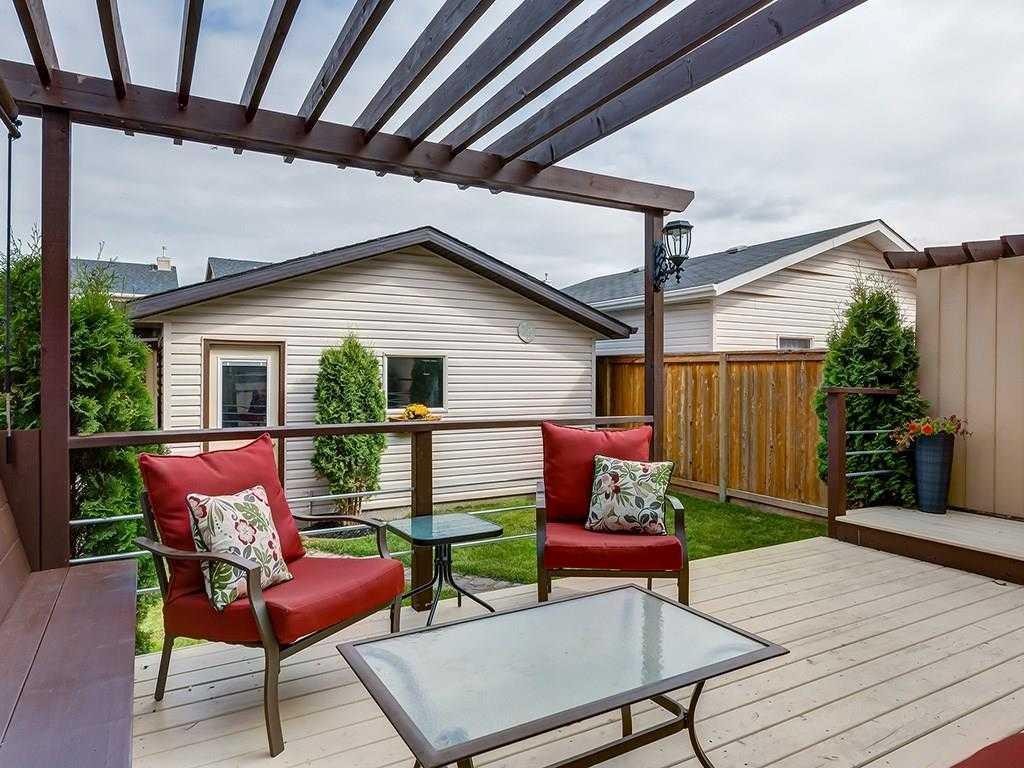 50 Bridlecrest Gardens Sw, Calgary, AB
