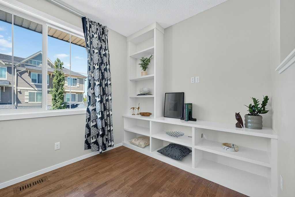 48 Kinlea Common Nw, Calgary, AB